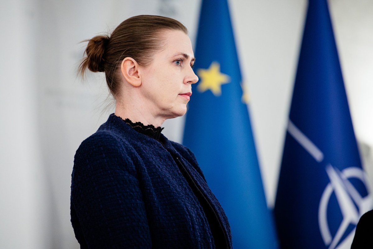Šakalienė lankosi Švedijoje: aptars dvišalį bendradarbiavimą gynybos pramonės srityje