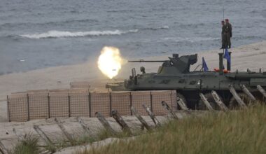 Karas Ukrainoje. Hodgesas: jei Rusija pultų NATO, Kaliningradas būtų sunaikintas pirmosiomis valandomis - Delfi