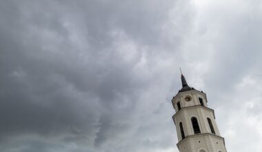 Saulėtus orus keis lietus, bet sulauksime atšilimo: sinoptikė pasidalijo naujausia prognoze