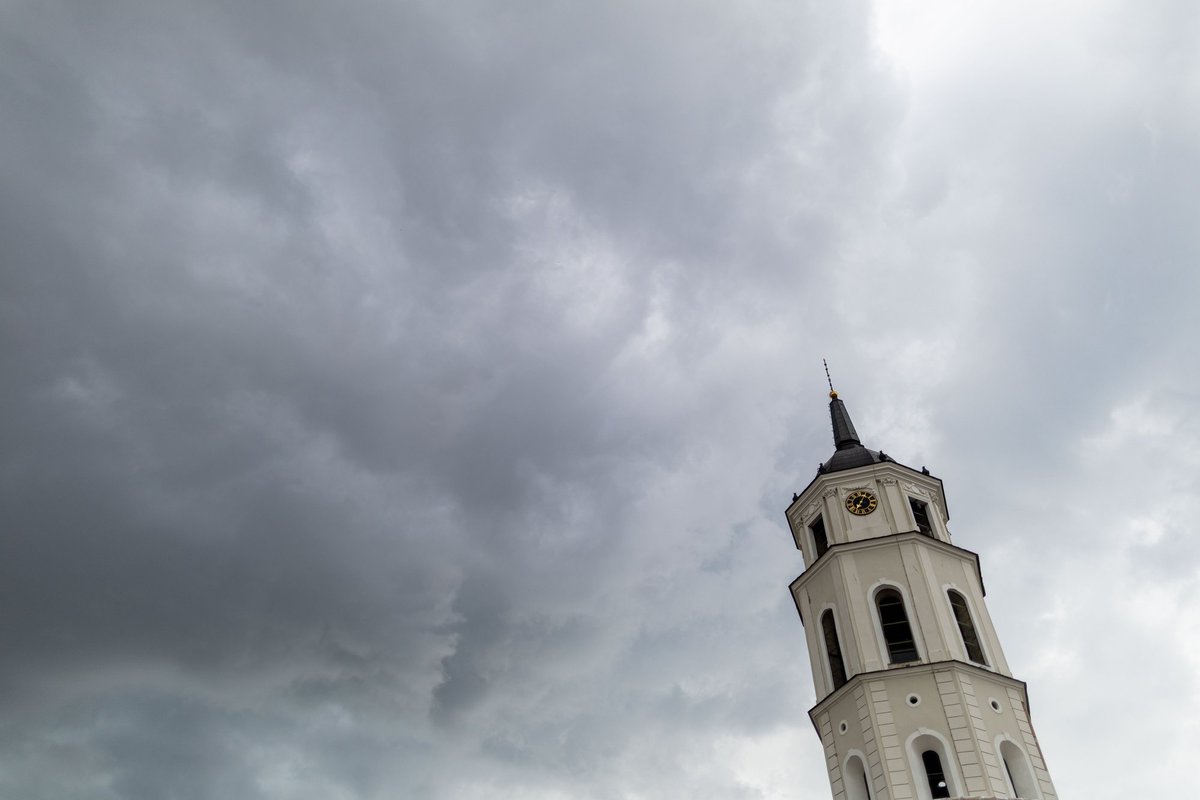 Saulėtus orus keis lietus, bet sulauksime atšilimo: sinoptikė pasidalijo naujausia prognoze