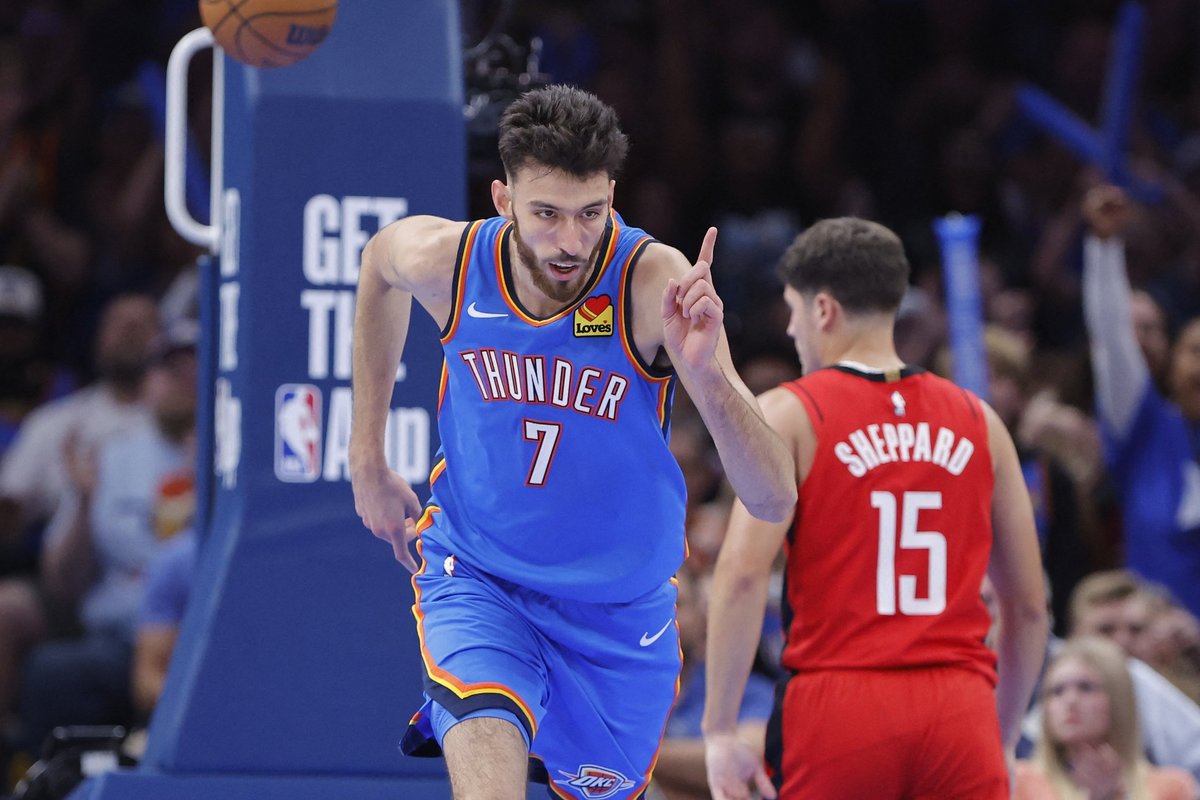 NBA sezono starte – du pratęsimai ir dramatiška čempionų pergalė
