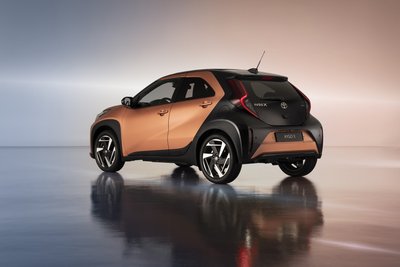 Toyota Aygo X Hybrid 13