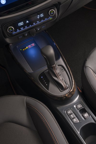 Toyota Aygo X Hybrid 13