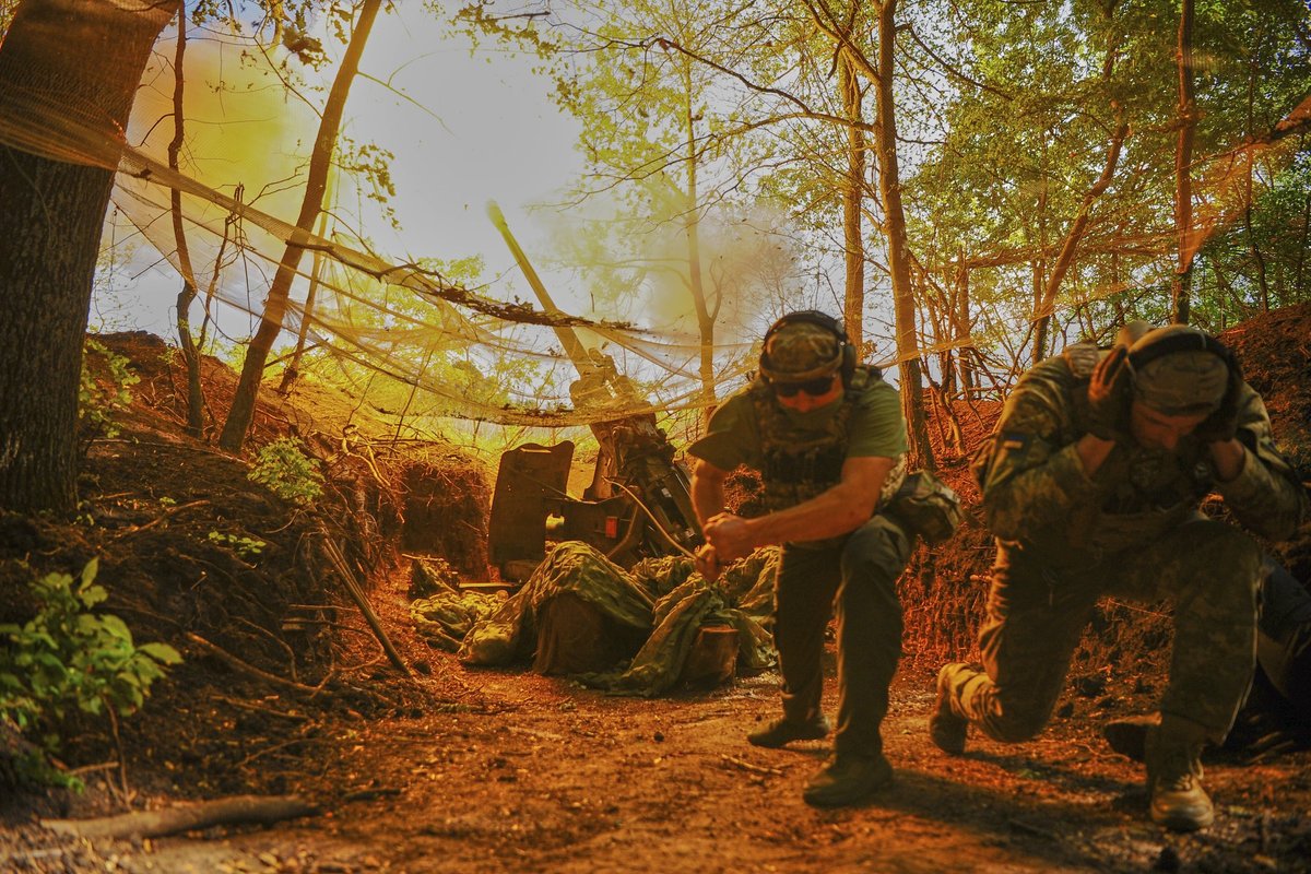 Karo ekspertai: nekritikuojame ukrainiečių, bet konstatuojame faktus - Delfi
