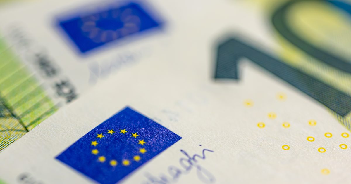 Lietuvių vartojimo krepšelis artėja prie 900 eurų, daugiau išleidžiama pramogoms, sveikatai ir grožiui