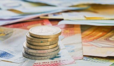 Nebegalėsite atsiskaityti grynaisiais: Europa imasi radikalių pokyčių, kurie palies ir Lietuvos gyventojus