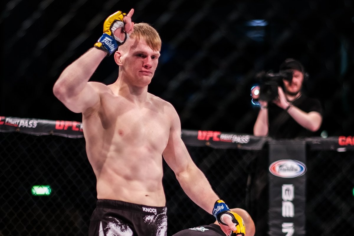 UFC duris įspūdingu nokautu išlaužęs lietuvis: vis dar degu ta pačia vaikiška aistra