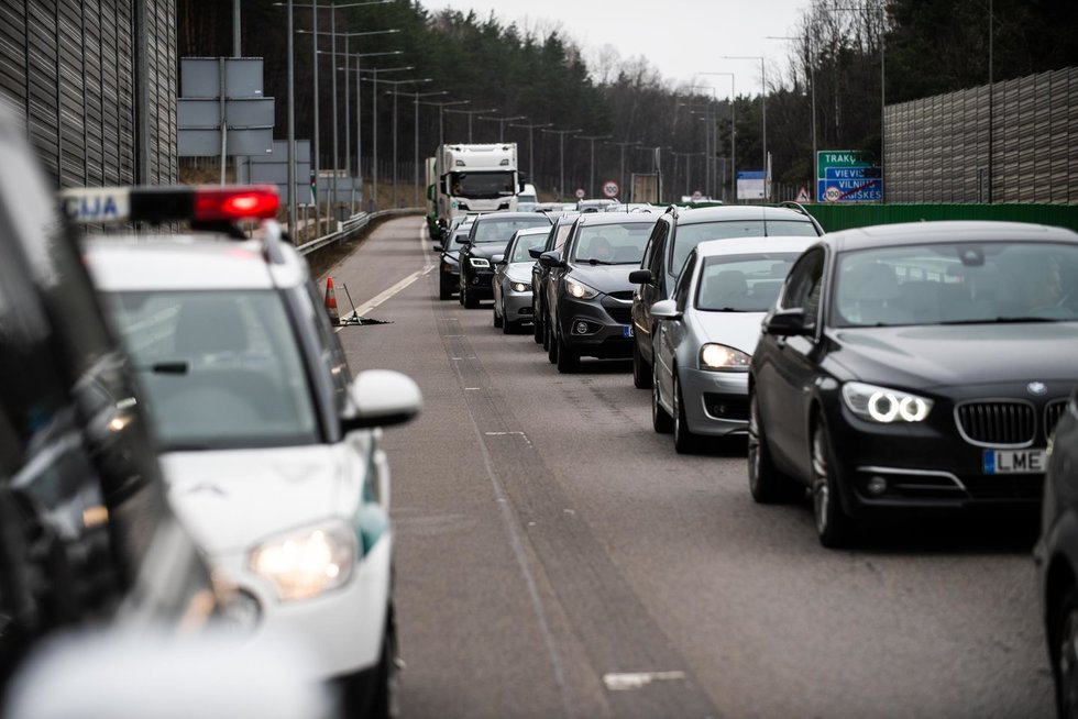 Baudos vairuotojams, BNS Foto