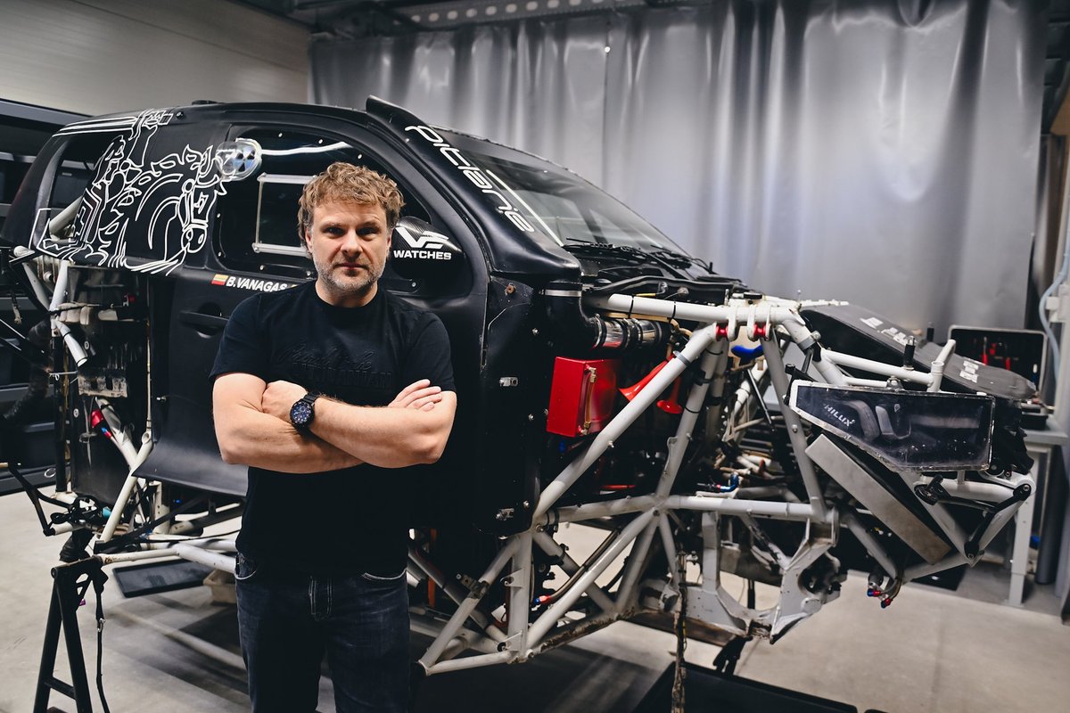 Vanagas parodė: prieš Dakarą „Black Hawk“ kaip feniksas atgimsta iš naujo