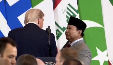 Privatų Trumpo pokalbį užfiksavo įjungtas mikrofonas