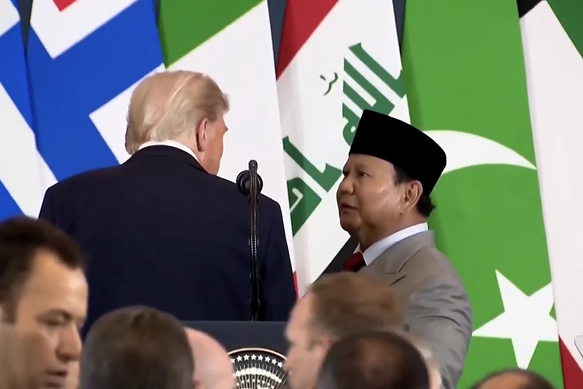 Privatų Trumpo pokalbį užfiksavo įjungtas mikrofonas