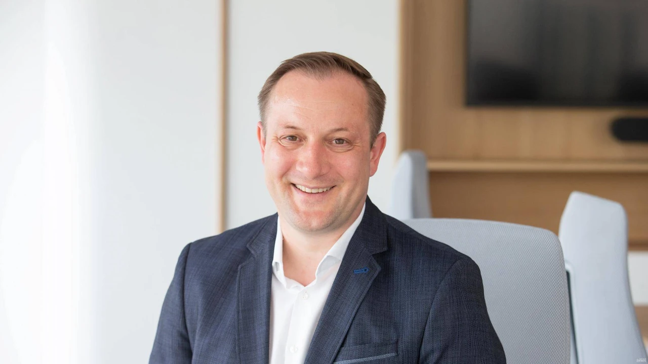 „REFI Sun“ obligacijų paklausa šiek tiek viršijo pasiūlą