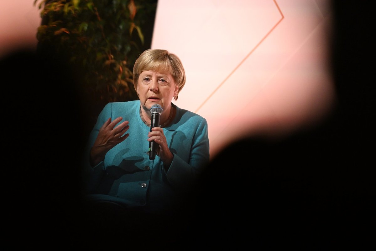 Angelai Merkel – dar viena dėmė: Vokietija planavo apmokyti Rusijos kariuomenę