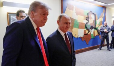 Trumpas pašiepė Putino branduolinius bandymus: „Jie žino, kad mūsų atominis laivas prie jų krantų“