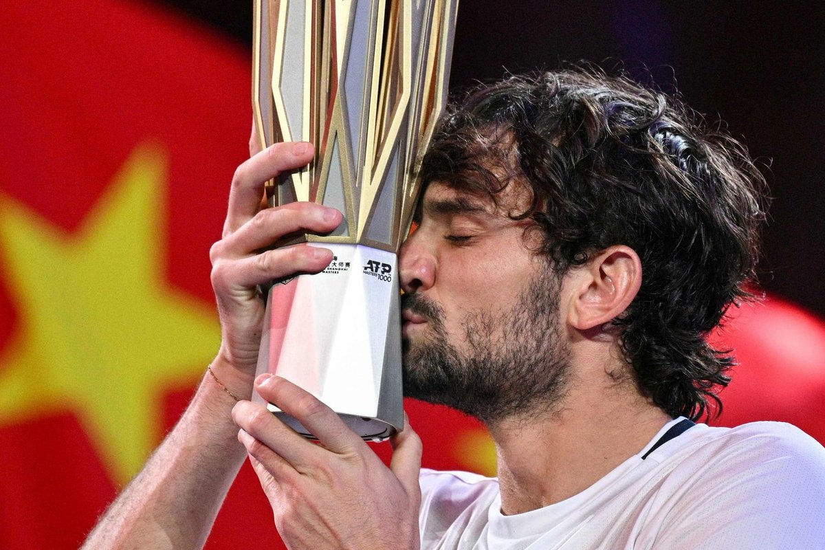 Šanchajuje – pusbrolių dvikova finale ir istorinis triumfas