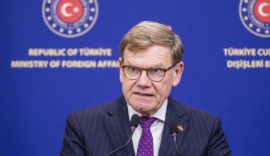 Atidėtas Vokietijos užsienio reikalų ministro Johanno Wadephulio vizitas į Kiniją
