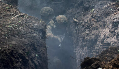 Karybos ekspertas perspėjo: Pokrovskas beveik apsuptas