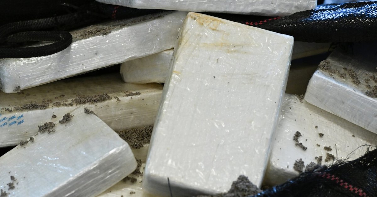 Ispanija konfiskavo 6,5 tonos kokaino laive prie Kanarų salų