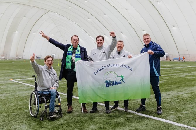 Futbolo klubo „Ataka“ nuotr./Marijus Mikutavičius tapo futbolo klubo „Ataka“ dalininku.
