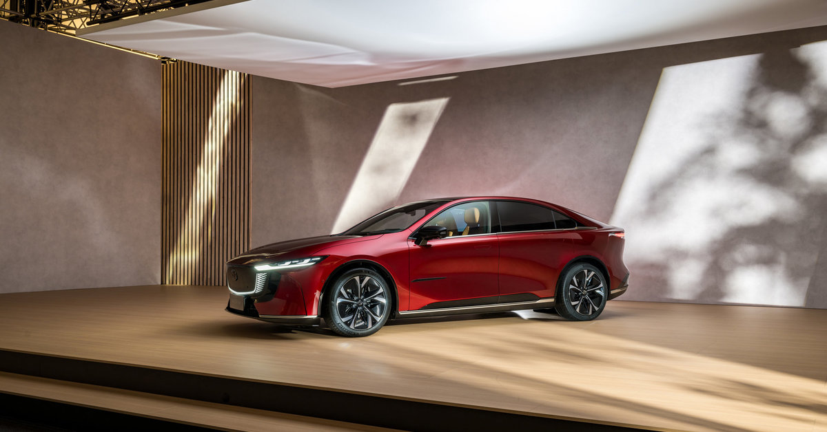 Naujasis „Mazda6e“ pelnė penkių žvaigždučių „Euro NCAP“ įvertinimą | Verslas