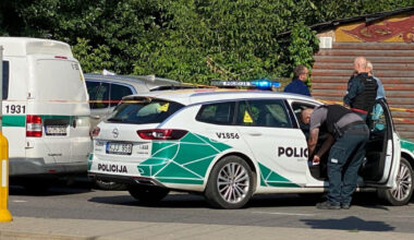 Dingusi moteris rasta nužudyta, įtariamasis mirė ligoninėje