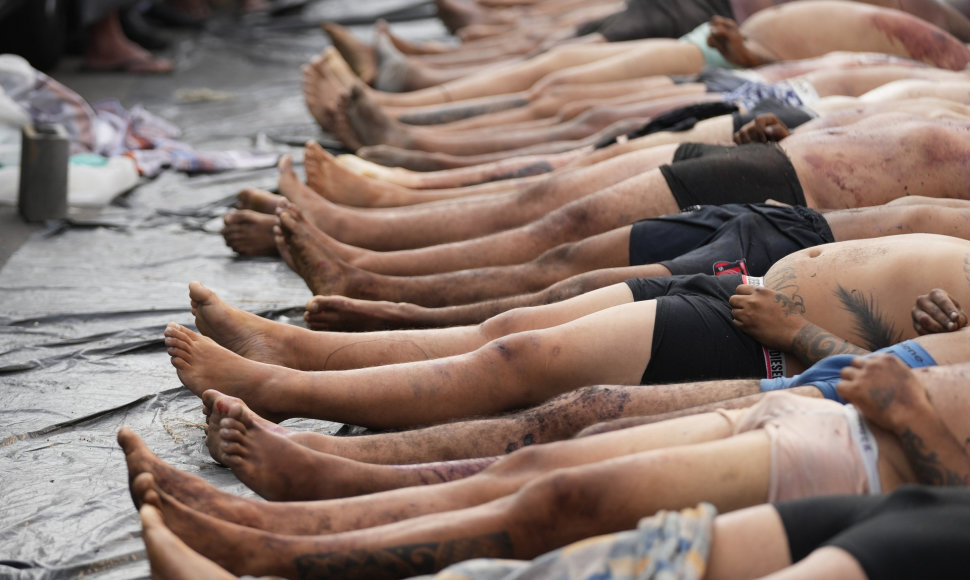 Per policijos reidą prieš narkotikų gaujas Rio de Žaneire žuvo daug žmonių