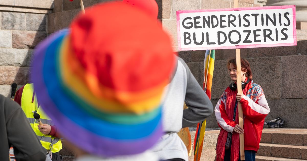 Komentaras apie LGBTQ+ atvedė į teismą - Respublika