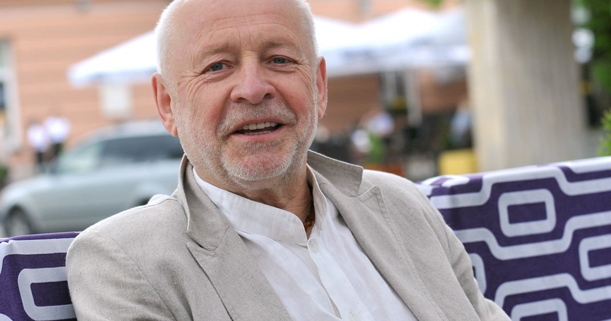 Režisierius Saulius VARNAS: Jeigu valstybės prioritetas - ginklai, ji yra pasmerkta - Respublika.lt