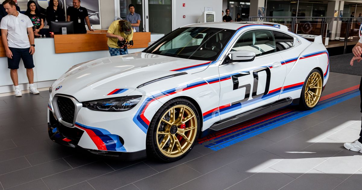 Įstatymo projektas taikosi į prabangius automobilius: „aušrietis“ siūlo naują mokestį - Respublika.lt