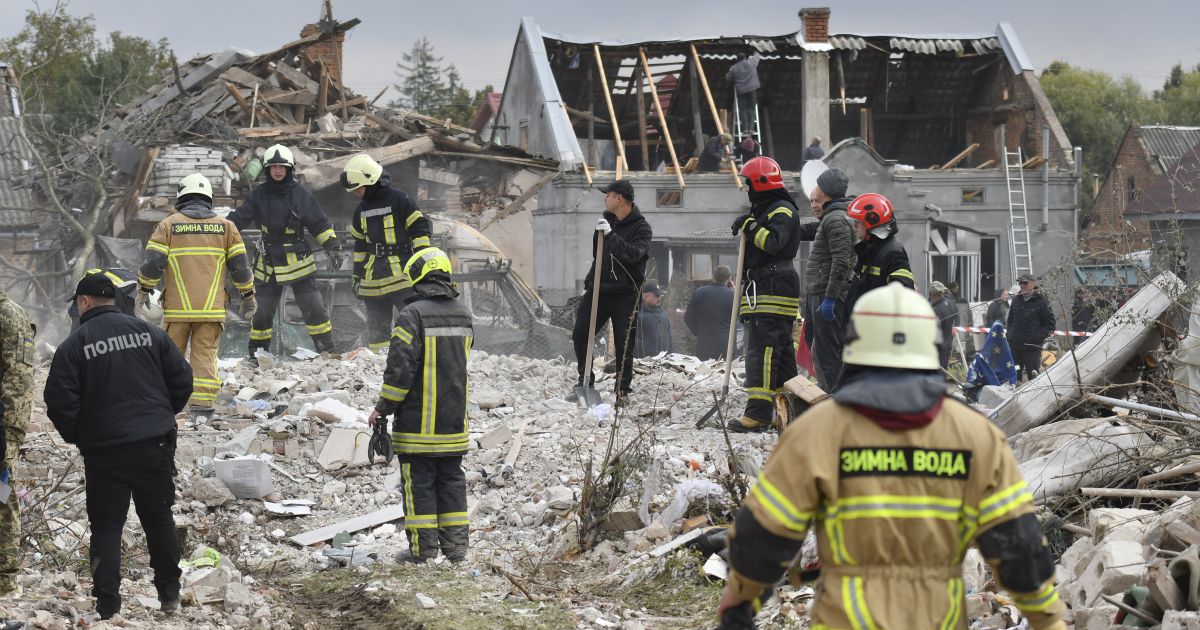 Ukraina: po naujų atakų, kalbos apie paliaubas - Respublika.lt