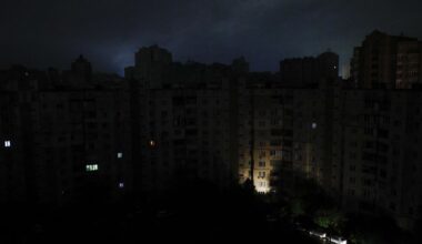 Visoje Ukrainoje išjungiama elektra - Respublika.lt