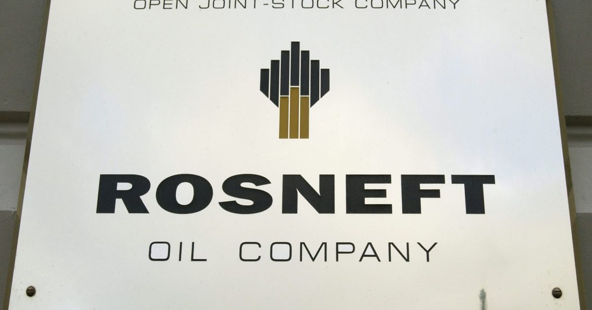 JAV apsigalvojo dėl antrinių „Rosneft“ įmonių - Respublika.lt