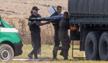 Niekieno (?) dronai Europoje - Respublika.lt