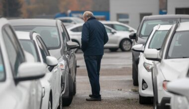 Kodėl vairuotojai renkasi naudotus automobilius? - Respublika.lt