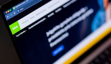 Trys didieji bankai kitąmet kels dalies paslaugų įkainius - Respublika.lt