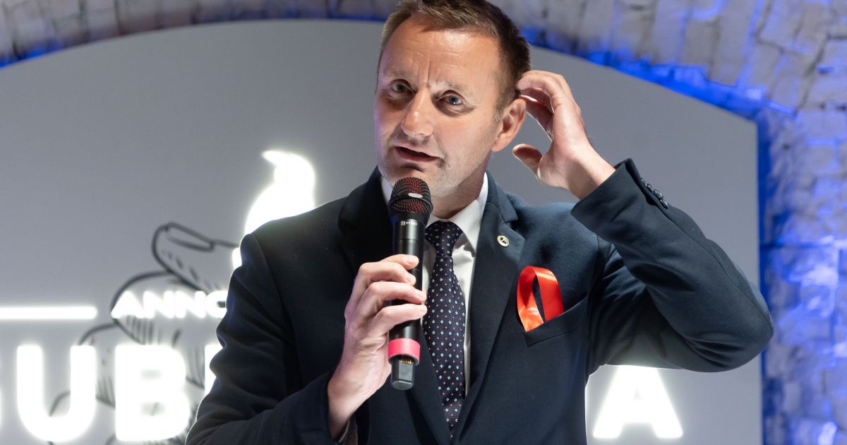 Šiaulių mero Visocko byloje prokurorė pareiškė 54,7 tūkst. eurų ieškinį - Respublika.lt