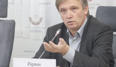 Zigmas Vaišvila: Ar Konstitucija gins teisę atsiskaityti grynaisiais? - Respublika.lt