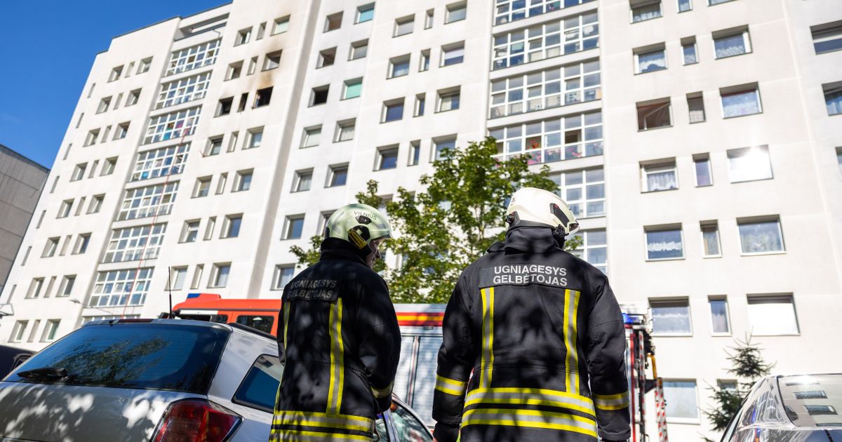 Daugiabučių būtų savininkams siūloma privalomai apsidrausti - Respublika.lt
