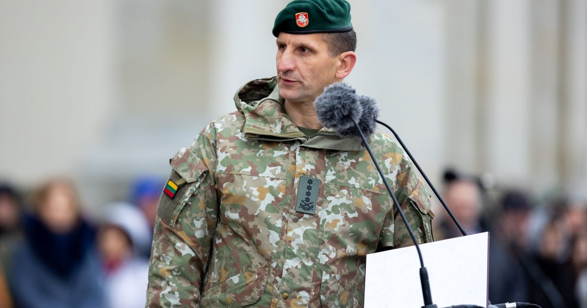 Kritikos dėl viešų pasisakymų sulaukęs kariuomenės vadas: „Įvyko nesusipratimas" - Respublika.lt