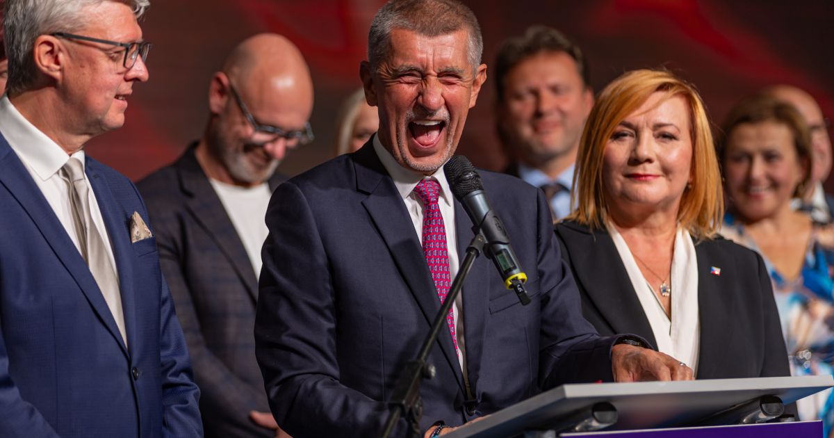 Čekijoje rinkimus laimėjęs Babišas sieks formuoti mažumos vyriausybę - Respublika.lt