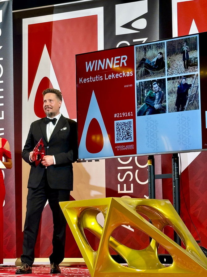 Asmeninio archyvo nuotr./Kęstutis Lekeckas raudonojo kilimo apdovanojimuose Komo