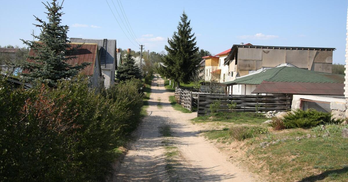 Aplinkos ministerija imasi spręsti apleistų ir šeimininkų neturinčių sodų sklypų problemą