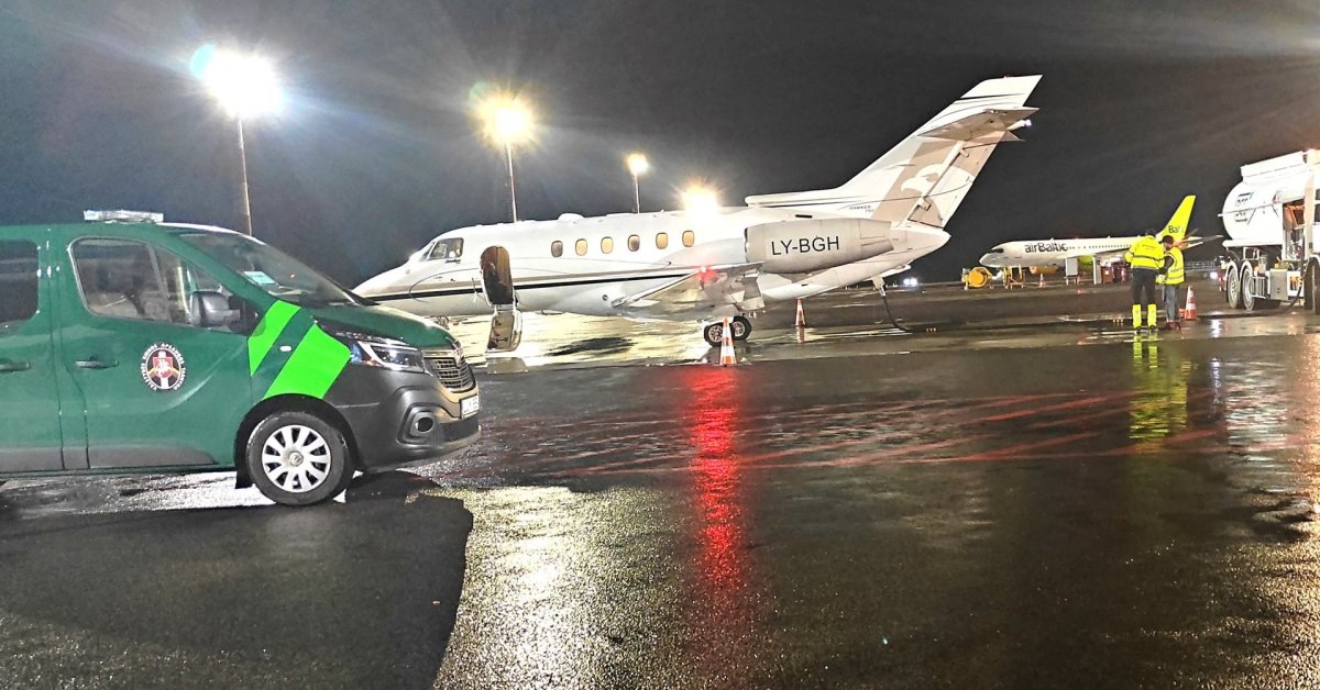 Hibridinių atakų grimasos: iš Baltarusijos į Vakarus bandę patekti migrantai Vilniuje įstrigo dėl balionų