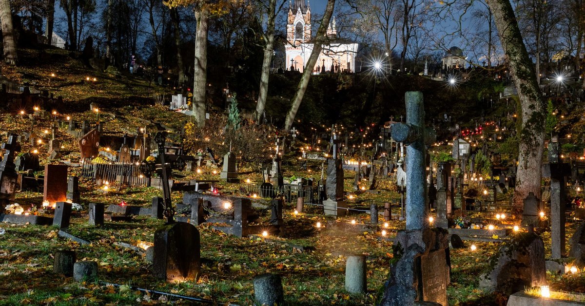 Sinoptikai atskleidė, kokių orų laukti per Vėlines: artėja permainingas savaitgalis - 15min.lt