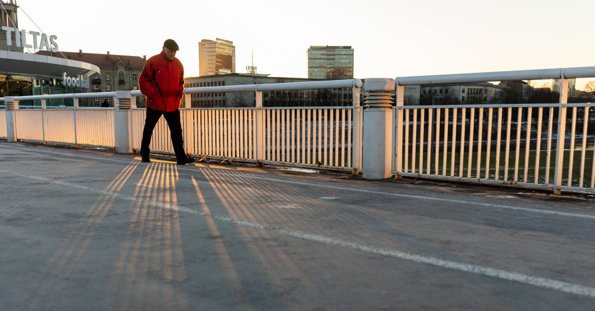 Slovakijoje – didžiulis triukšmas dėl apribojimų šaligatviuose: maksimalus ėjimo greitis – 6 km/h?