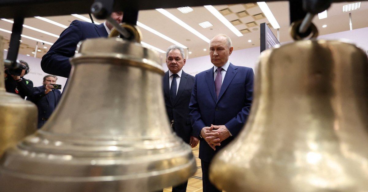 „The Telegraph“: Putinas pradėjo bijoti perversmo dėl prastėjančios ekonomikos padėties