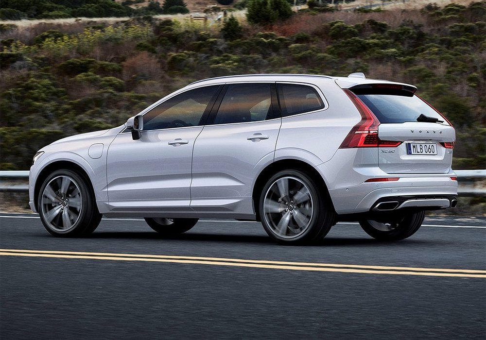 Renkamės vidutinio dydžio prestižinį visureigį. TOP 5 anot Lietuvos vairuotojų-paninfo.lt Renkamės vidutinio dydžio prestižinį visureigį. TOP 5 anot Lietuvos vairuotojų