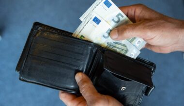 „Sodra“ skelbia, kada gruodį gyventojai sulauks išmokų: viena jų bus mokama dukart