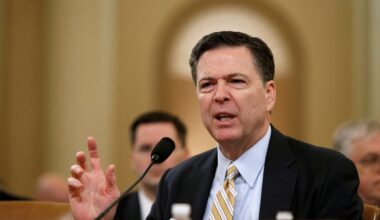 JAV teismas atmetė ieškinį prieš buvusį FTB vadovą Comey