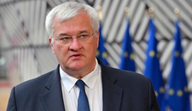 Sybiha paaiškino, kaip Ukrainos ilgojo nuotolio ginkluotė privers Kremlių pasiduoti